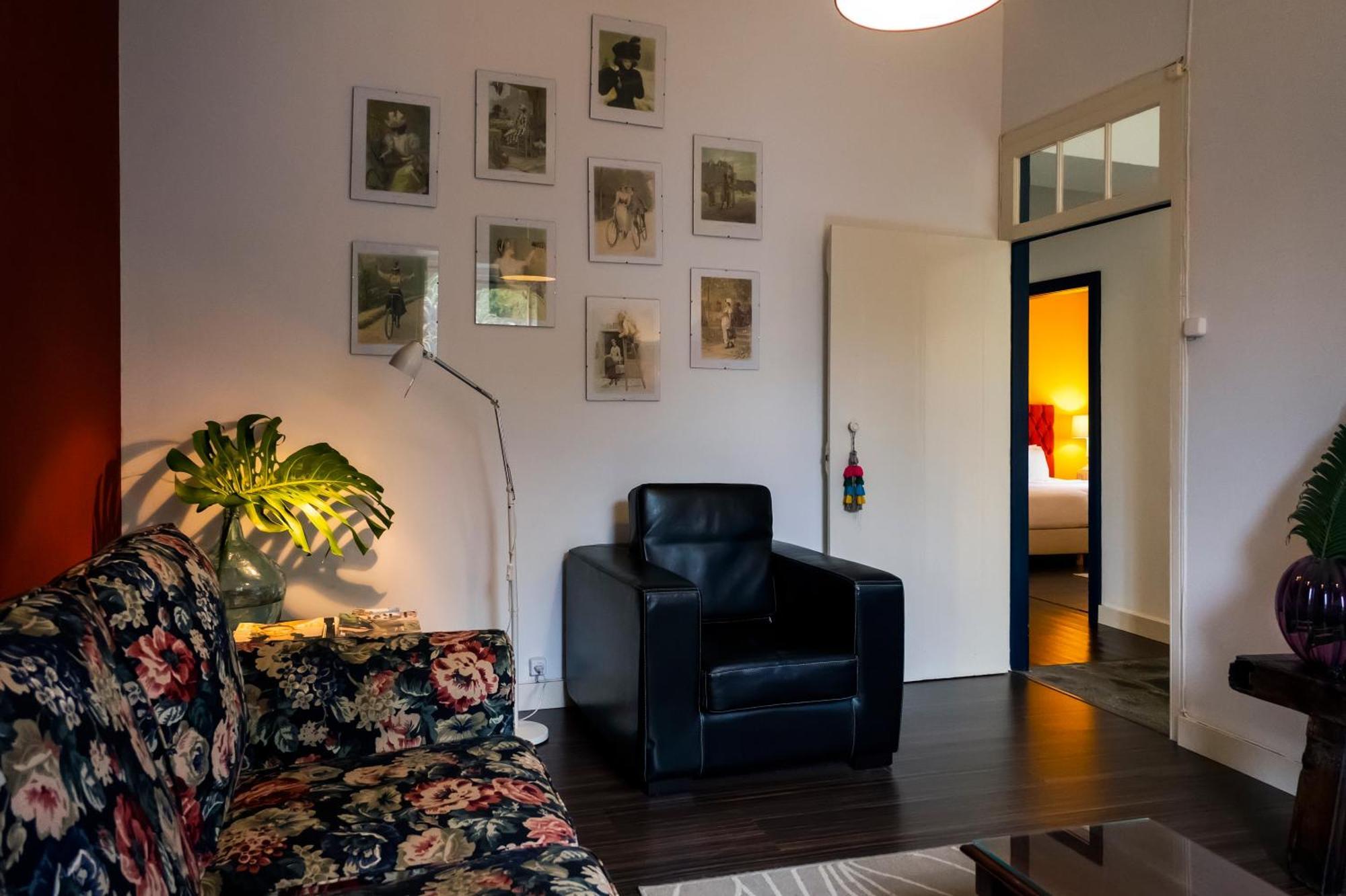 Casa *